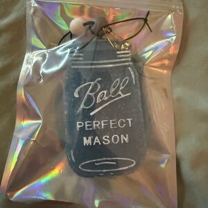 Mason jar freshie